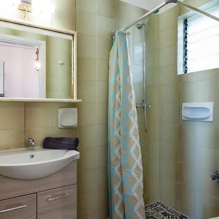 Bleue * Ialysos (Rhodes)